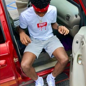 Meet your Posher, Victor